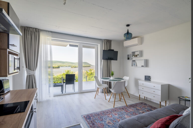 Akvarell Apartment House - Luxury accommodation in Zebegény, private jacuzzi, panoramic view, panoramic view, apartment, Danube bend