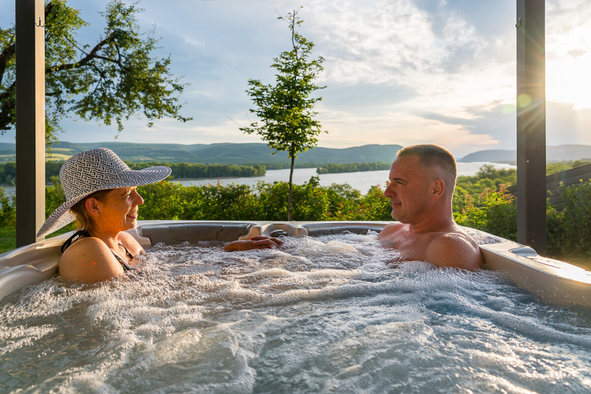 Akvarell Apartment House - Luxury accommodation in Zebegény, private jacuzzi, panoramic view, panoramic view, apartment, Danube bend